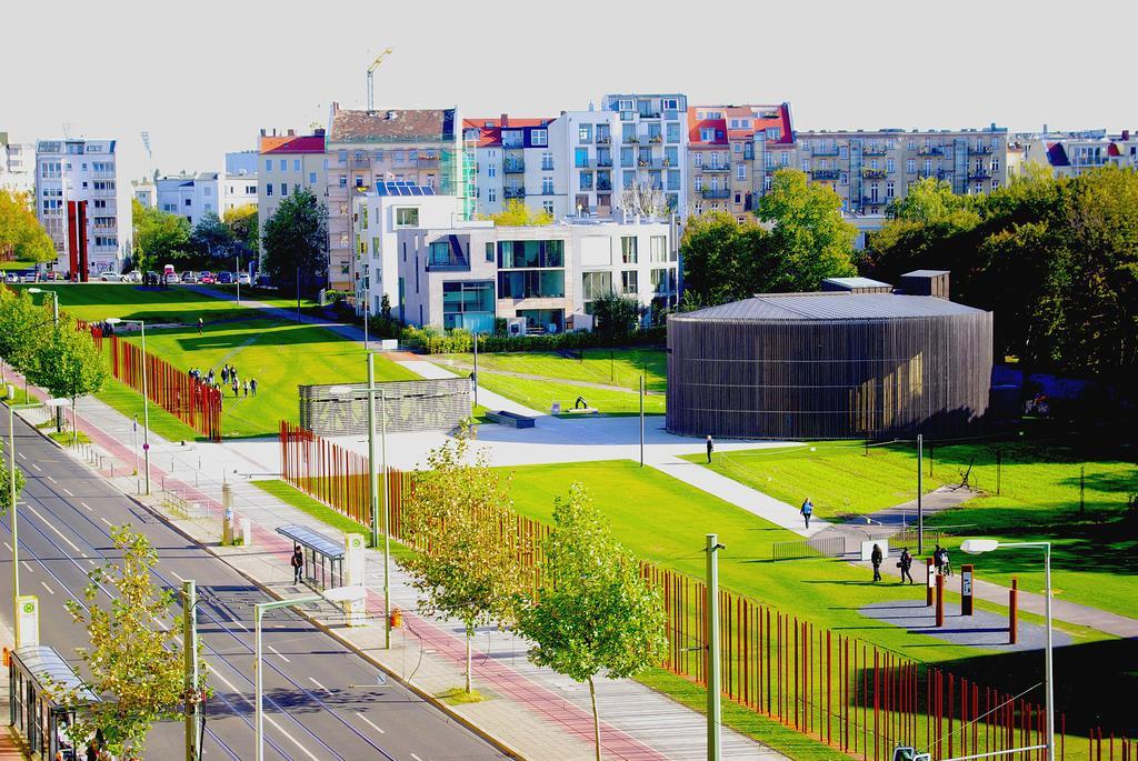 Hotel Grenzfall Берлін Екстер'єр фото