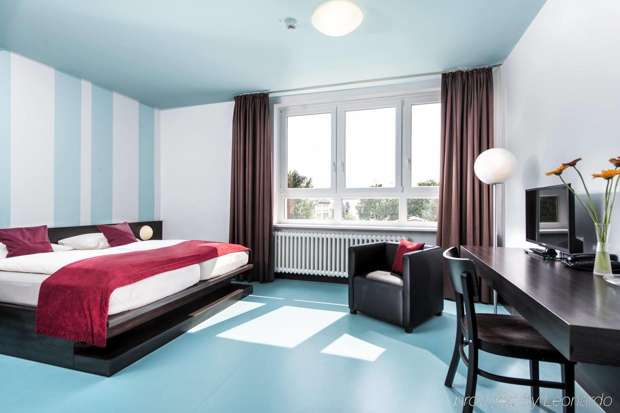 Hotel Grenzfall Берлін Екстер'єр фото