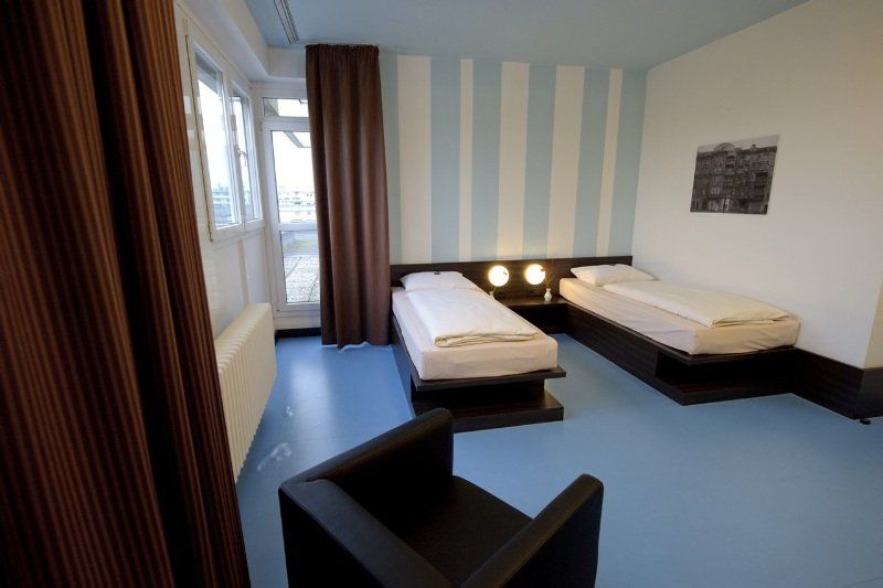 Hotel Grenzfall Берлін Екстер'єр фото