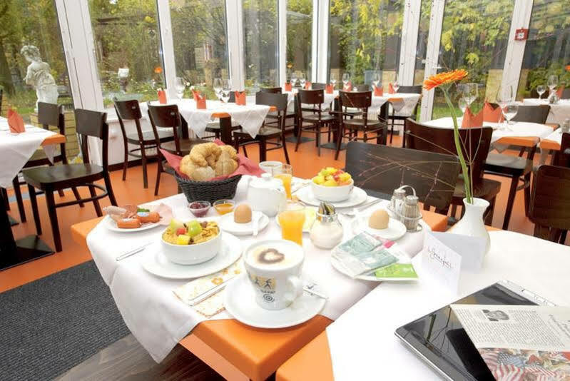Hotel Grenzfall Берлін Екстер'єр фото